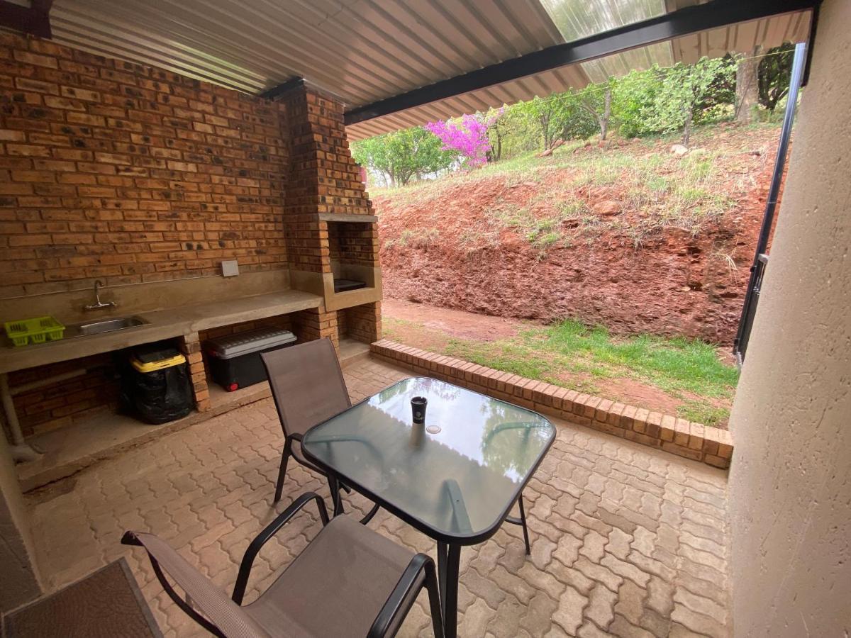 Mount Nebo Hillside Reserve Villa Muldersdrift Exterior photo